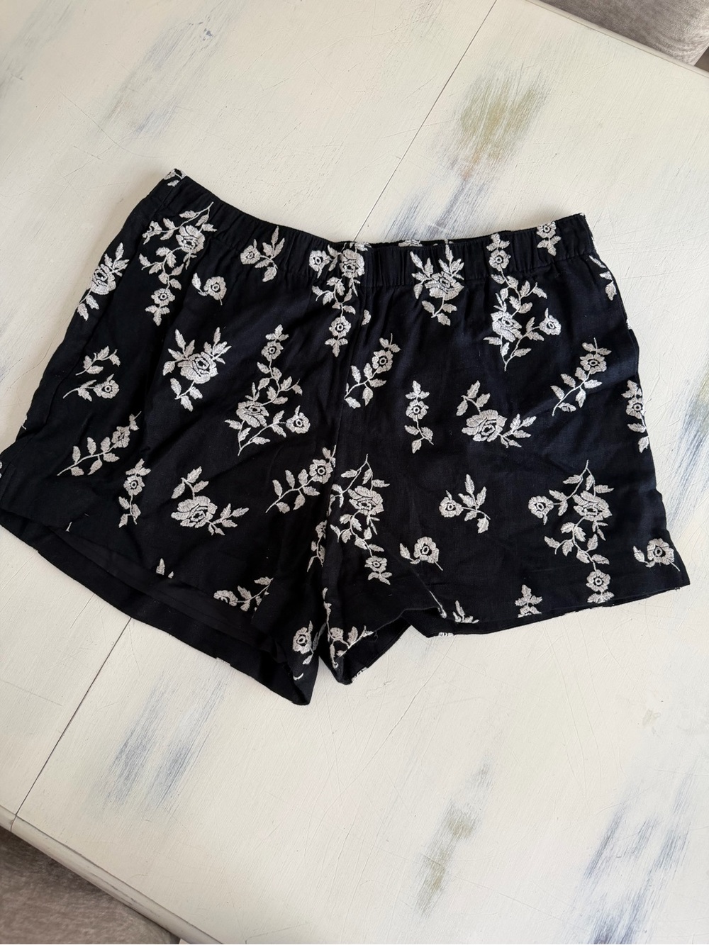 Abercrombie & Fitch Black Shorts with White Floral Embroidery